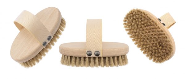 Massagebürsten mit weichen Naturborsten und ergonomischer Handschlaufe für die Massage, seitlich, von vorne und der Borstenseite