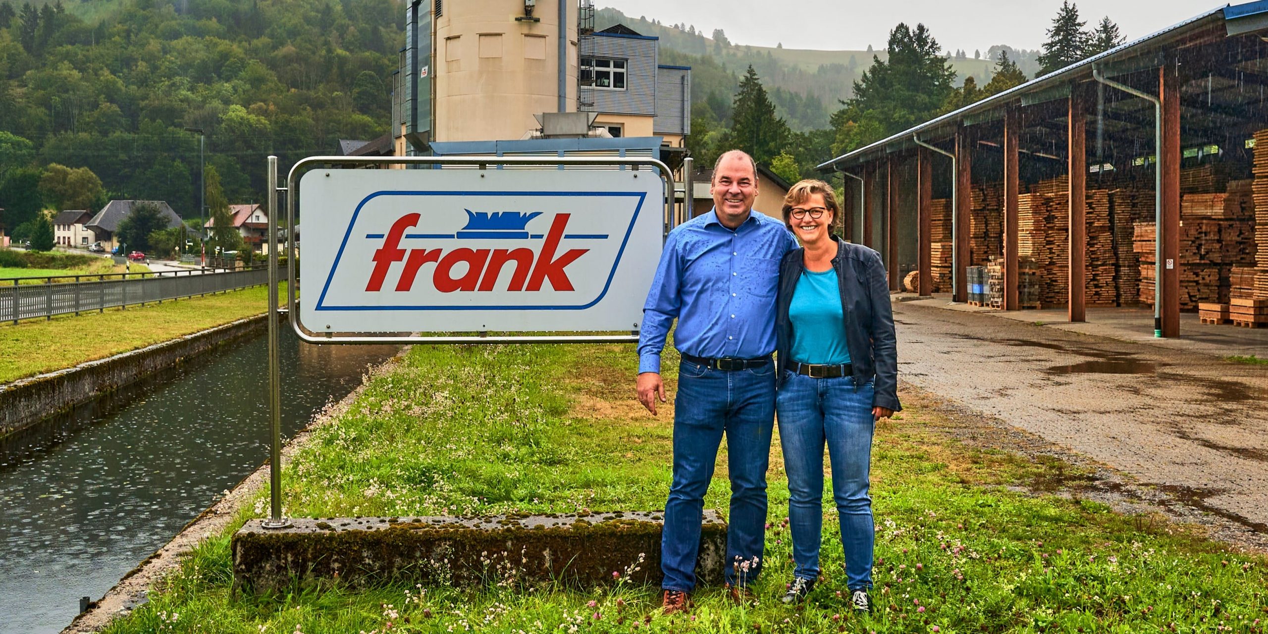 management frank brushes