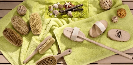 Massage- & Wellnessb&uuml;rsten